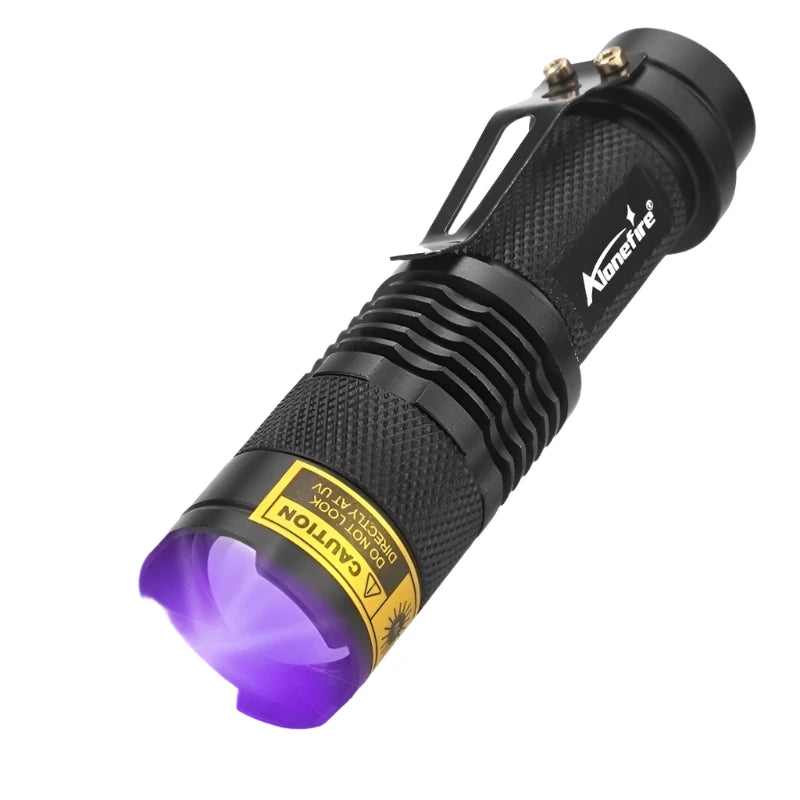 Portable camping torch-Zoom UV Flashlight 395/365nm UV Torch Pet Urine Cat Tinea Money Ore Scorpion Invisible Ink Marker Fluorescence Detection Light