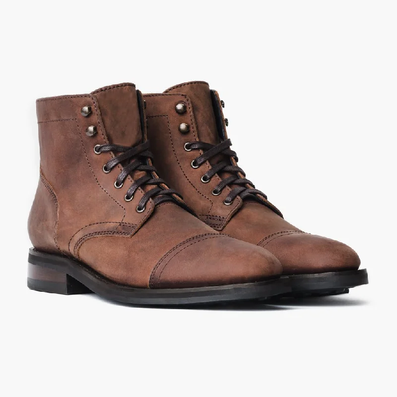 Durable hiking compass-Dark Brown Cap-Toe Boot